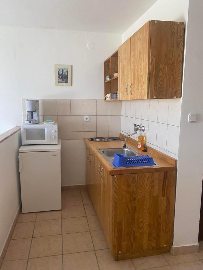Apartmani Sunset Lopar Eksteriør bilde