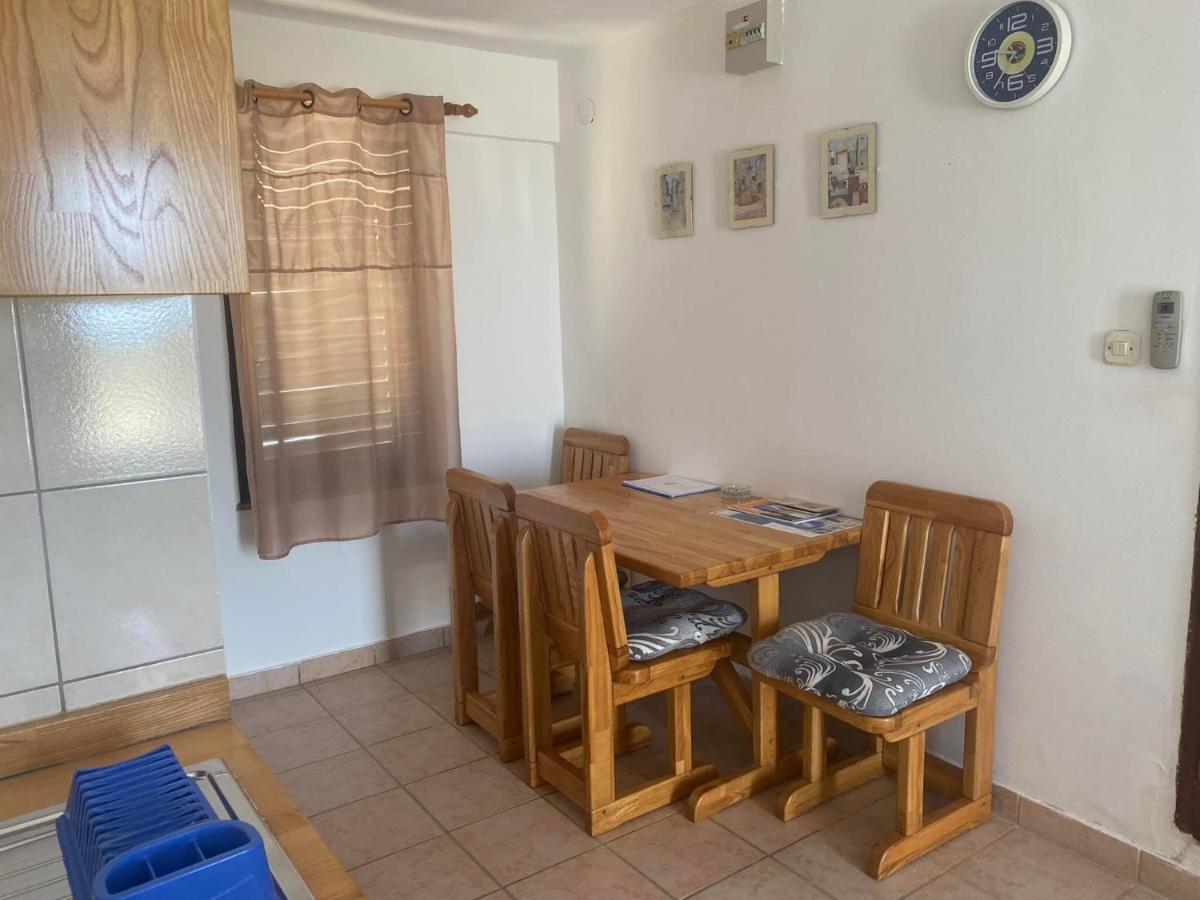 Apartmani Sunset Lopar Eksteriør bilde